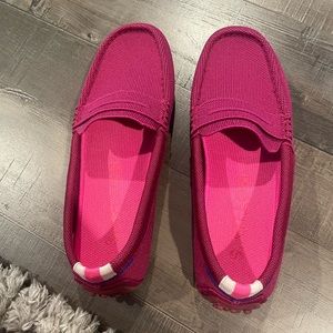 ROTHY’S 6.5 Raspberry The Driver Loafer